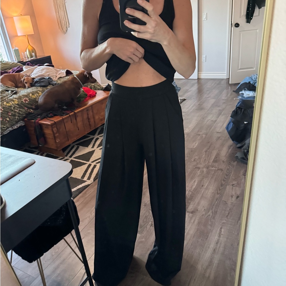 Chic Black Wide-Leg Women's Pants
